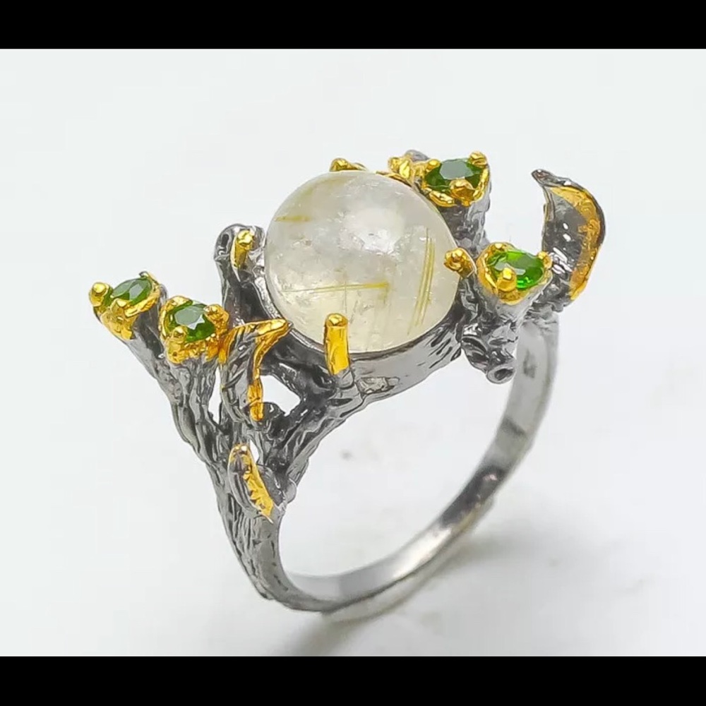 Gemstone ring size 7.5